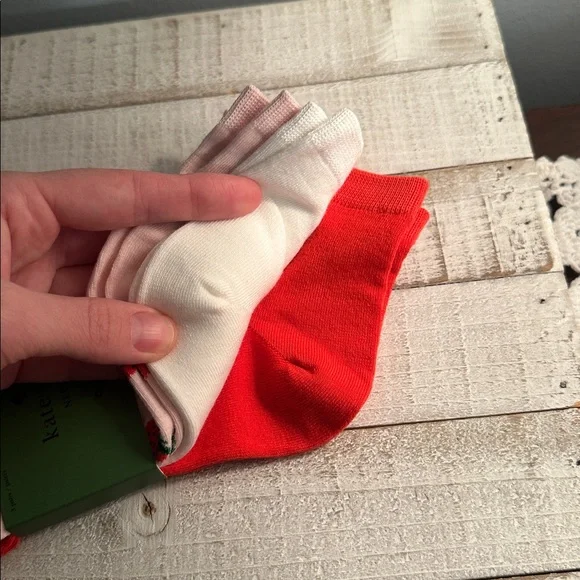 Nwt Kate spade quarter socks set - Picture 6 of 11